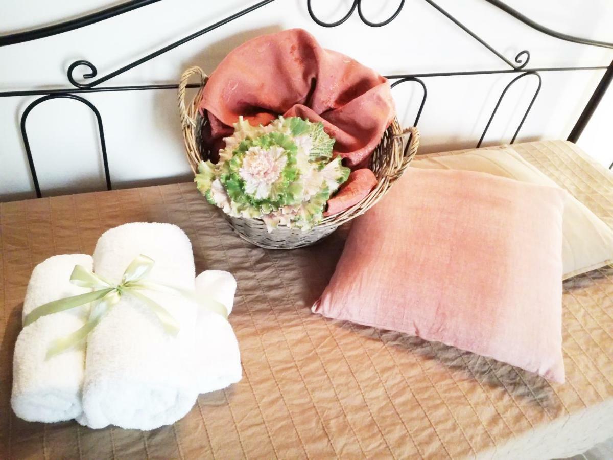 Li Suluri Bed & Breakfast Lecce Dış mekan fotoğraf